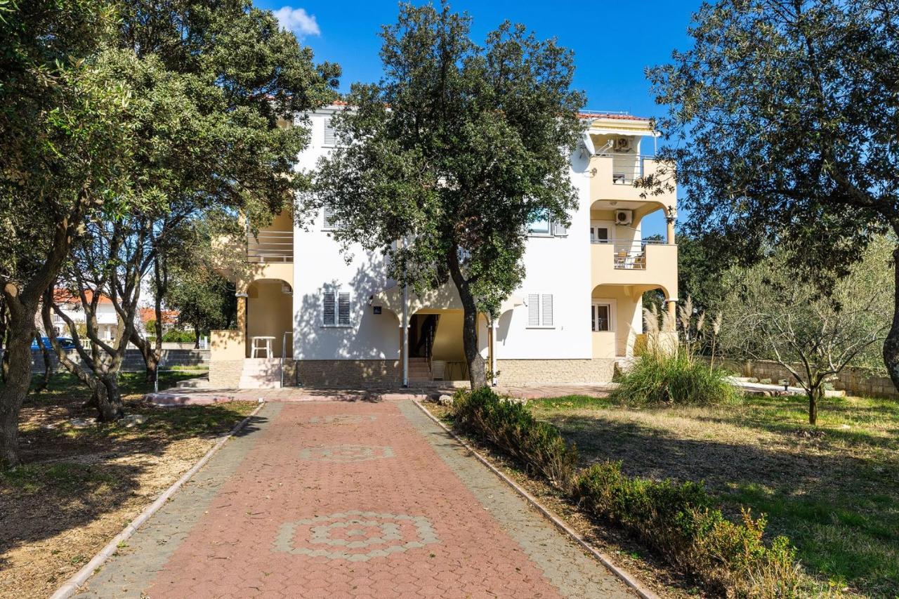 Apartments By The Sea Vrsi - Mulo, Zadar - 5951 외부 사진