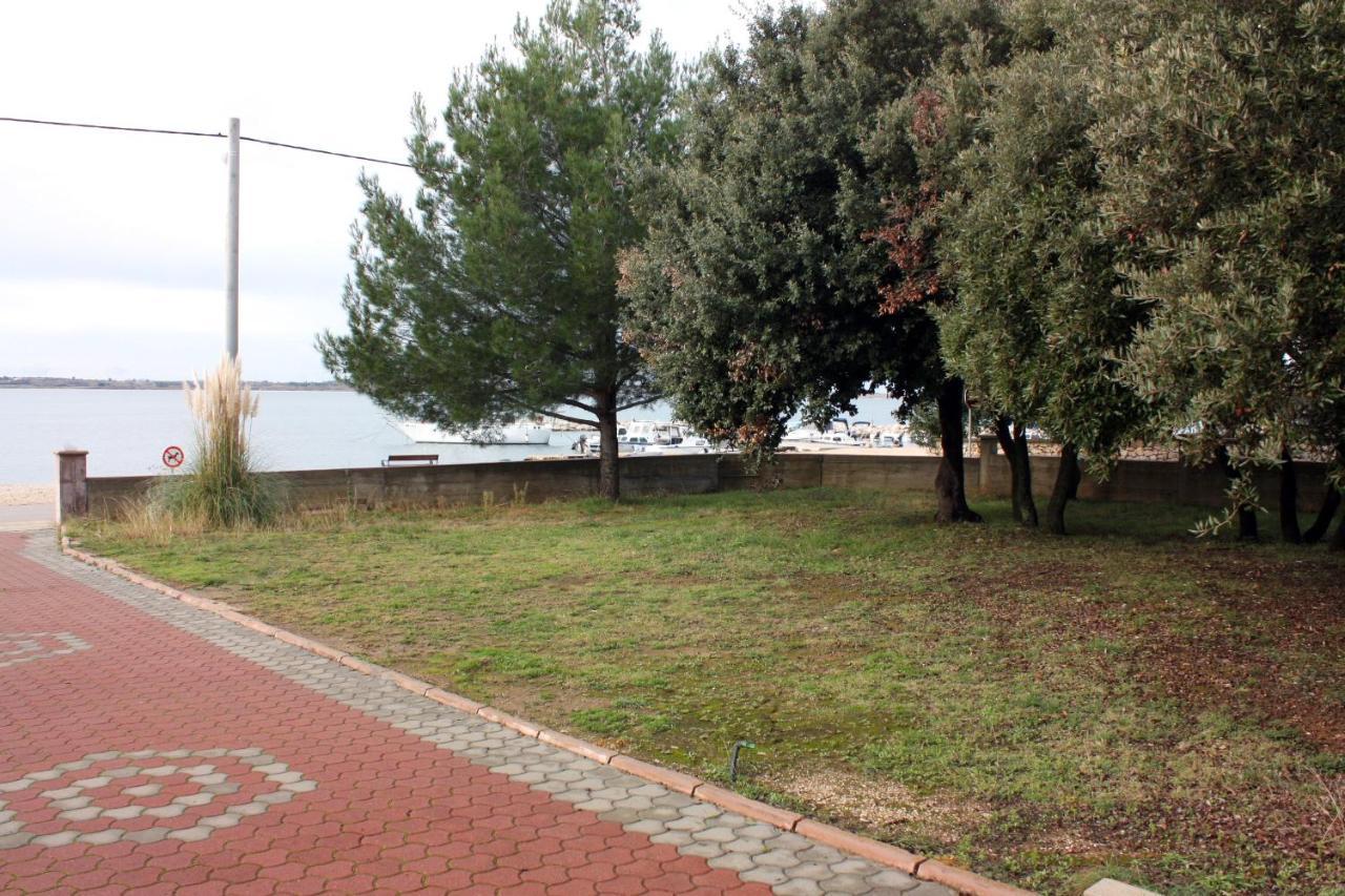 Apartments By The Sea Vrsi - Mulo, Zadar - 5951 외부 사진