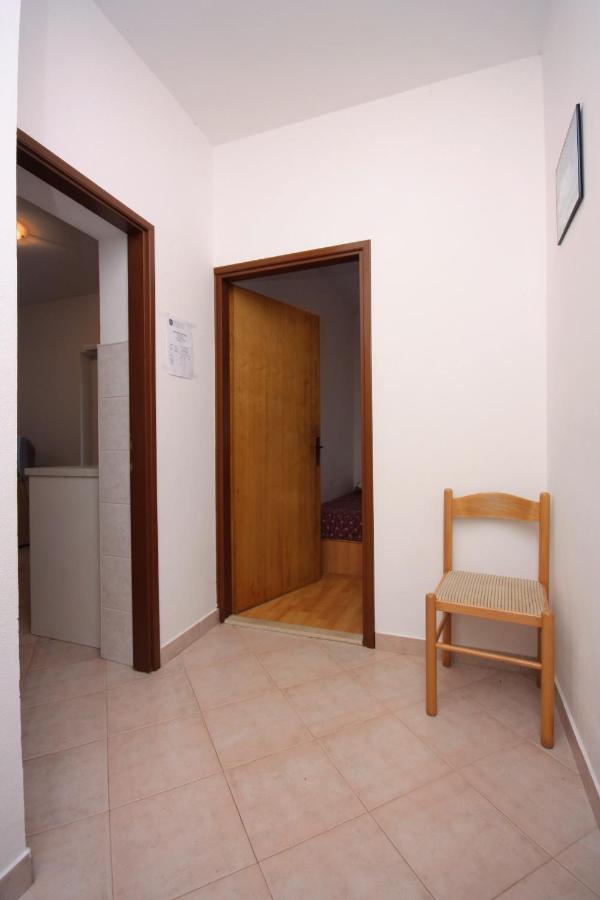 Apartments By The Sea Vrsi - Mulo, Zadar - 5951 외부 사진