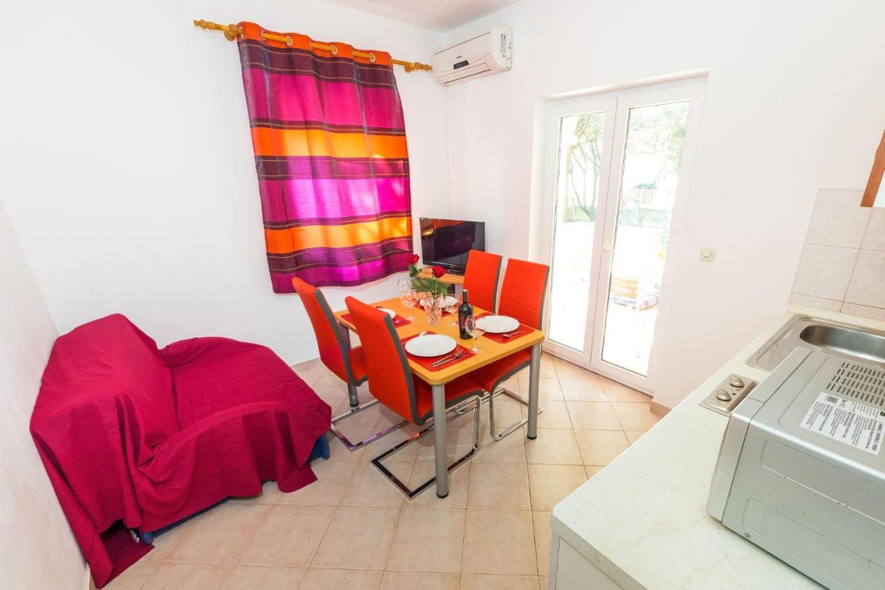 Apartments By The Sea Vrsi - Mulo, Zadar - 5951 외부 사진