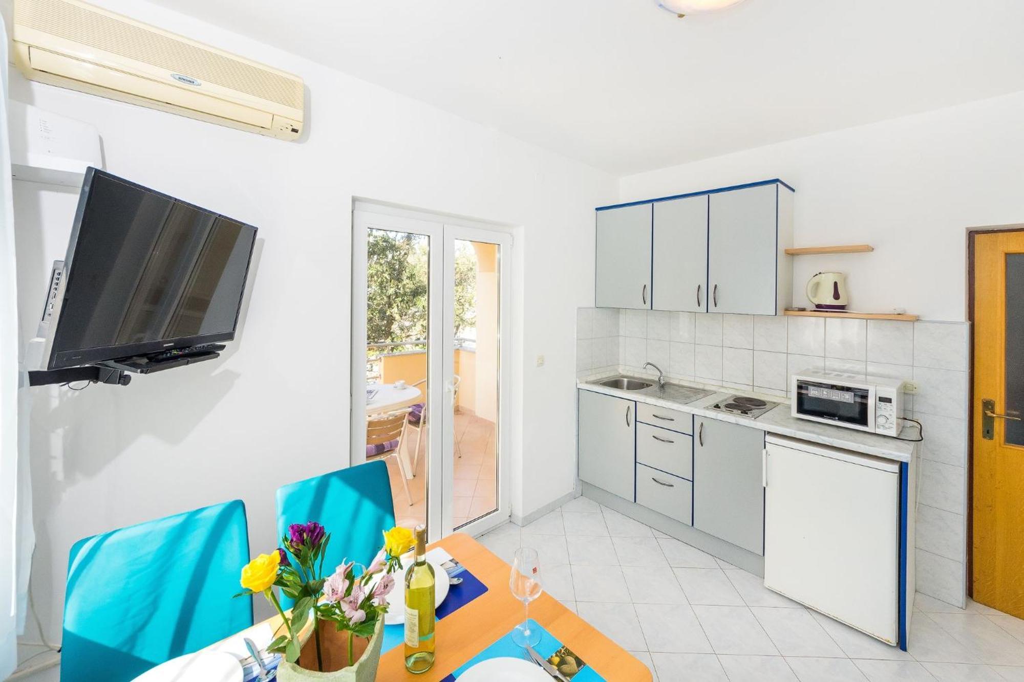 Apartments By The Sea Vrsi - Mulo, Zadar - 5951 객실 사진