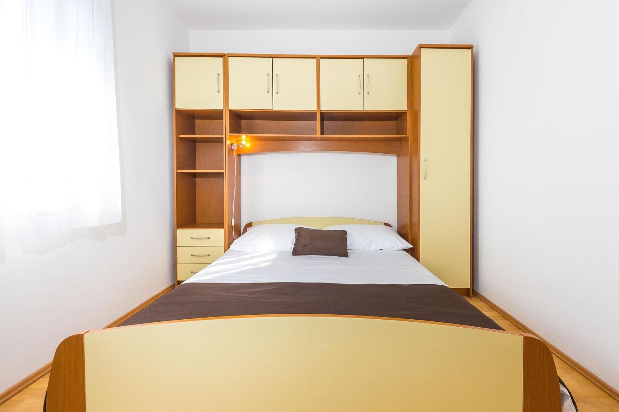 Apartments By The Sea Vrsi - Mulo, Zadar - 5951 객실 사진